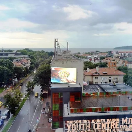 H&B Varna Apartments 1